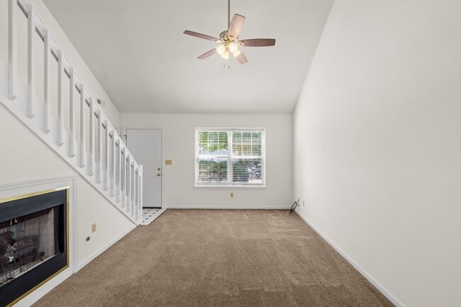 Building Photo - 3515-3517 Prescott Dr.