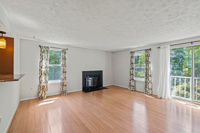 Building Photo - 9515 Quarry Bridge Ct