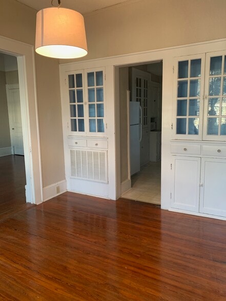 Building Photo - 2427 Vineville Ave