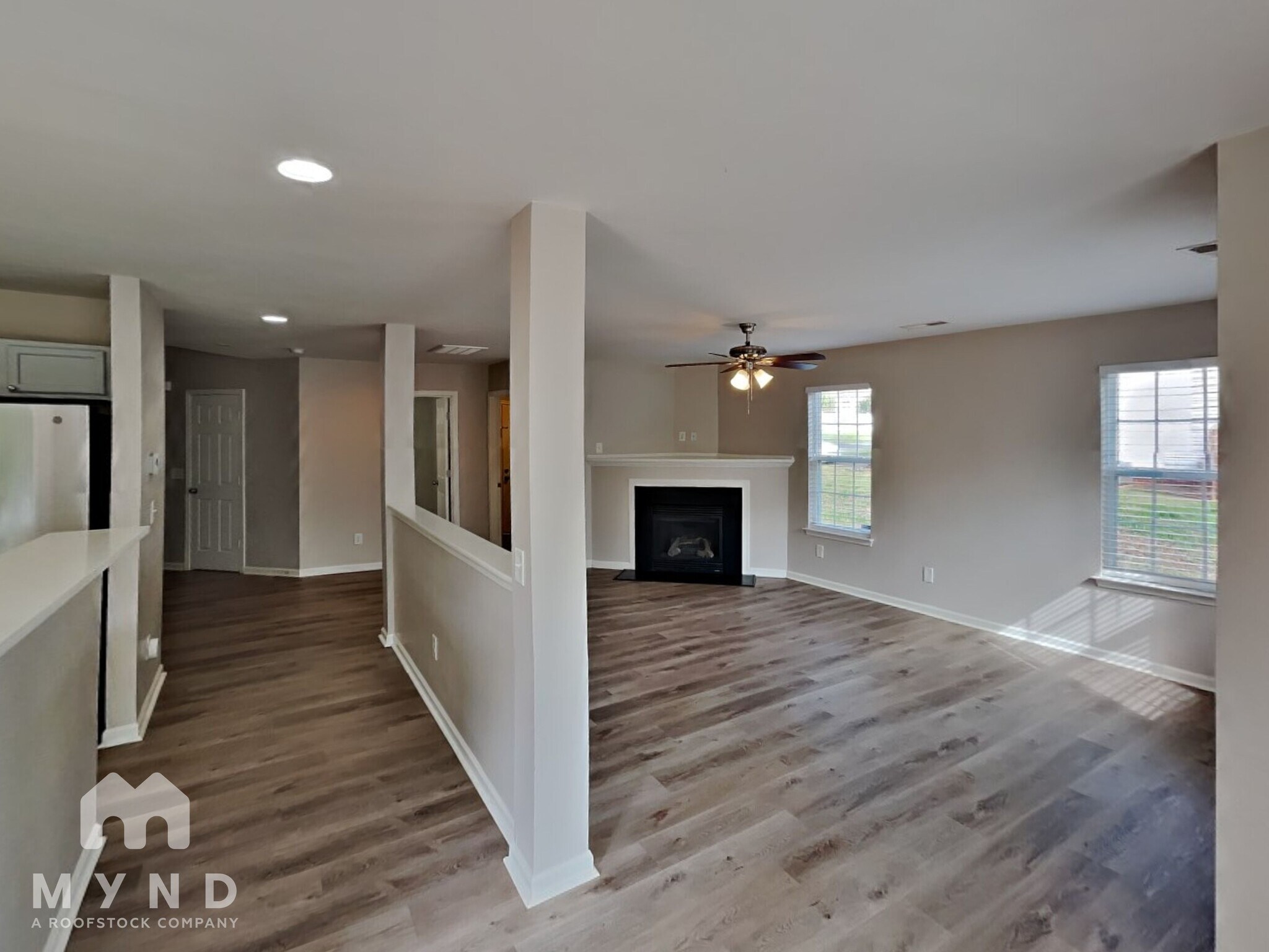 Building Photo - 1101 Southridge Dr