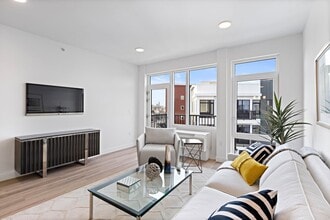 Building Photo - 5711 JOHN F KENNEDY Blvd