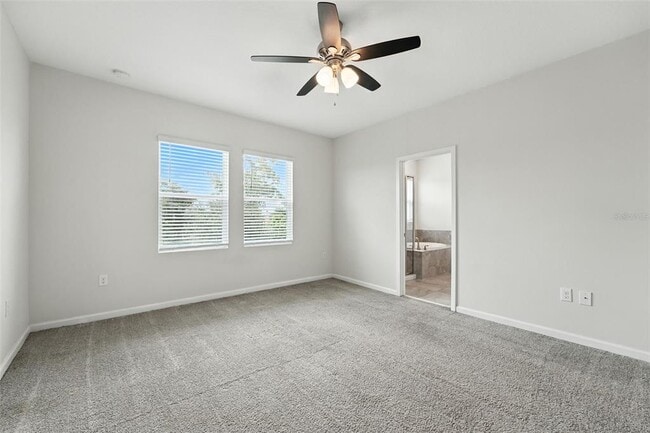 Building Photo - 9944 Red Eagle Dr