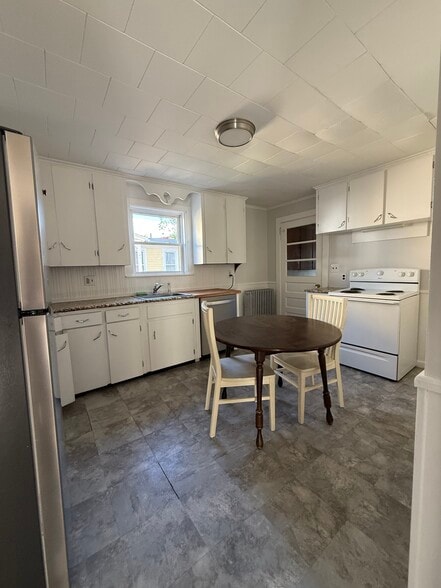Kitchen - 10 Silver St