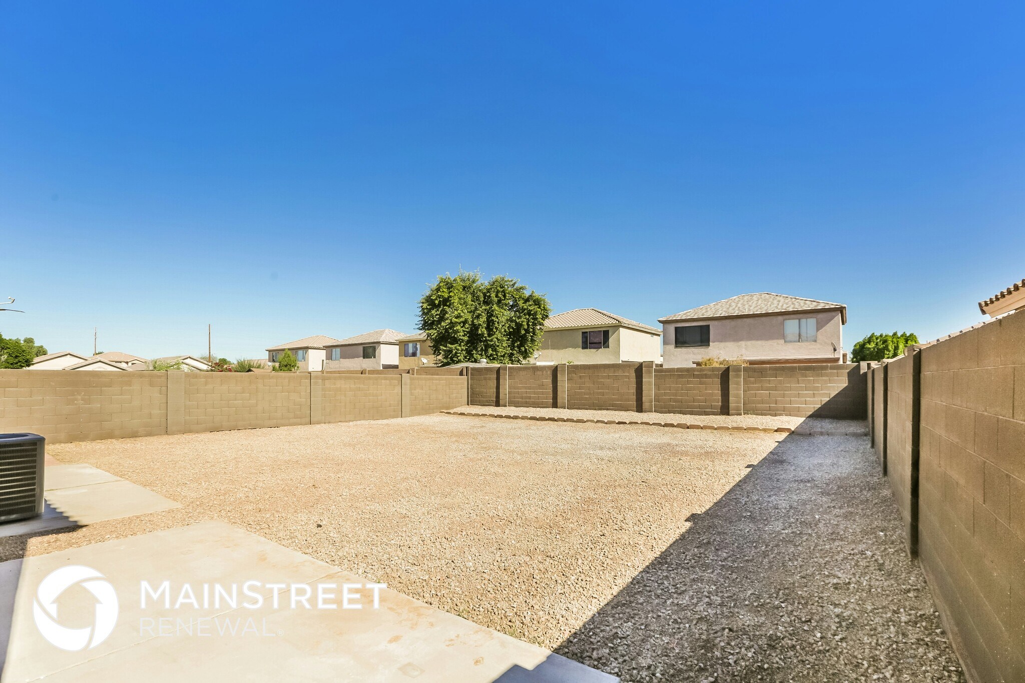 Building Photo - 2843 S 63rd Ln