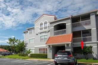 Building Photo - Very nice 2bed/1bath condo on 2nd floor in gated Enclave at Richmond place in New Tampa!