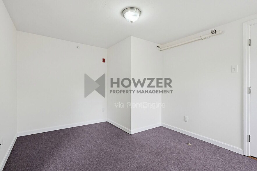 Building Photo - 1481 Iyannough Rd