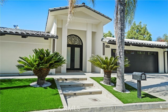 Primary Photo - 18911 La Montana Pl