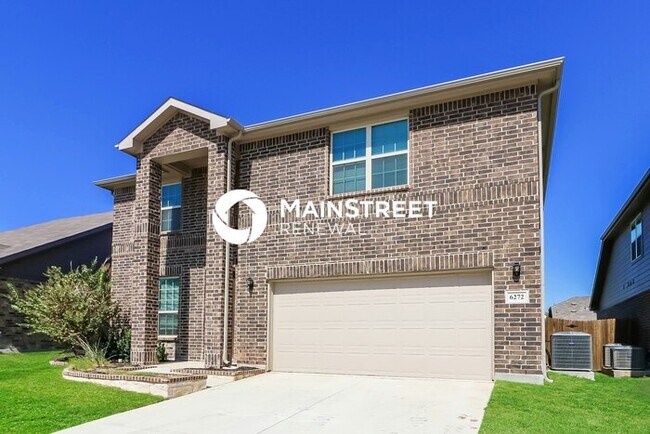 Building Photo - 3 Bedroom Pet-Friendly Home in Fort Worth, TX with Main Street Renewal