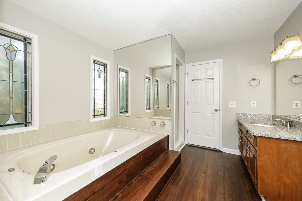 Building Photo - 3933 Hillshire Dr