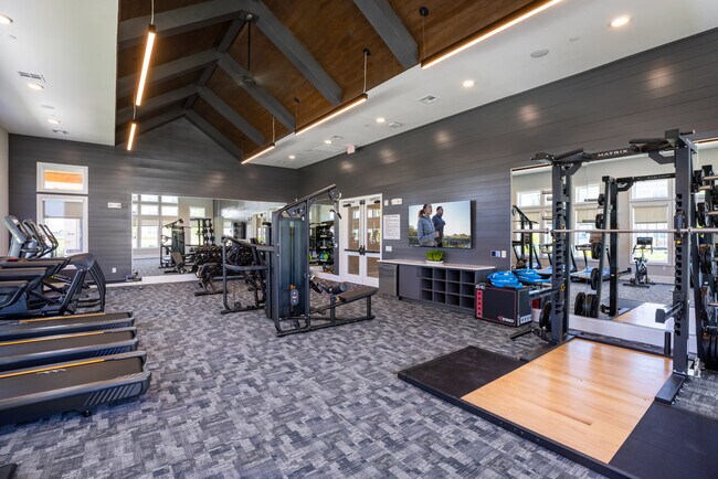 Building Photo - 8 Weeks Free – Lease Today & Save!