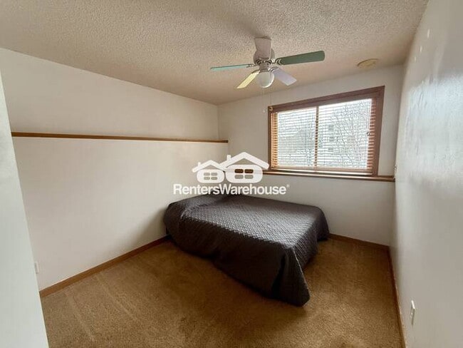 Building Photo - SFH - 6 Bed Farmington for Rent - Avail May 2026