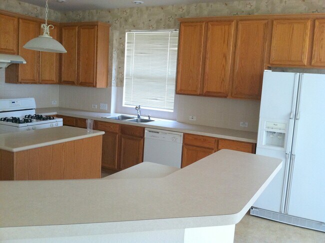Kitchen - 6206 Salcon Cliff Dr