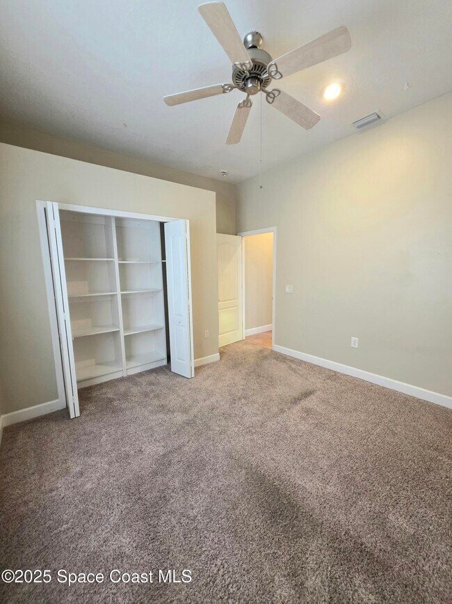 Building Photo - 4513 Canard Rd