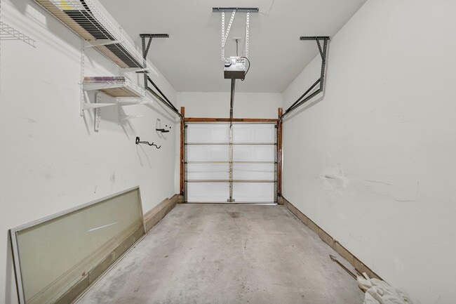 Building Photo - 104 Pebble Brook Dr