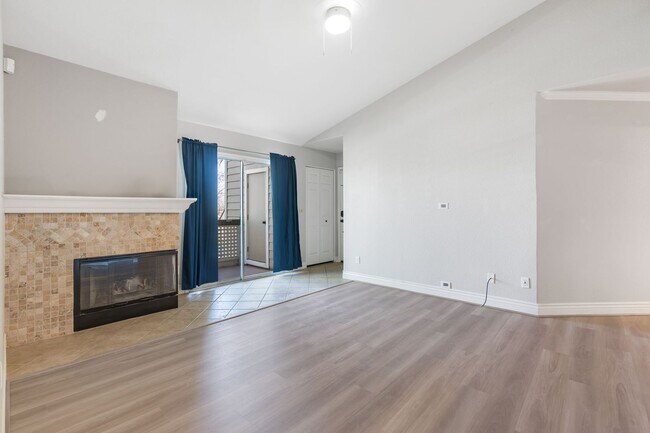 Building Photo - 2-Bedroom/2 bath near Almaden Lake! - $3,400/mo