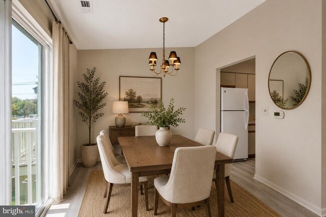Building Photo - 306B Mulberry Cove