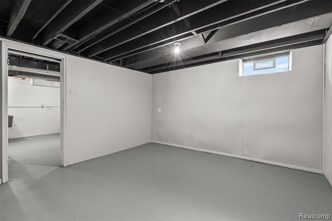 Building Photo - 21815 Coolidge Hwy