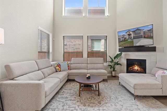 Building Photo - 3904 Ford Dr