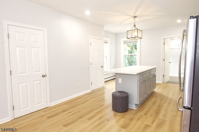 Building Photo - 1076 Fulton St