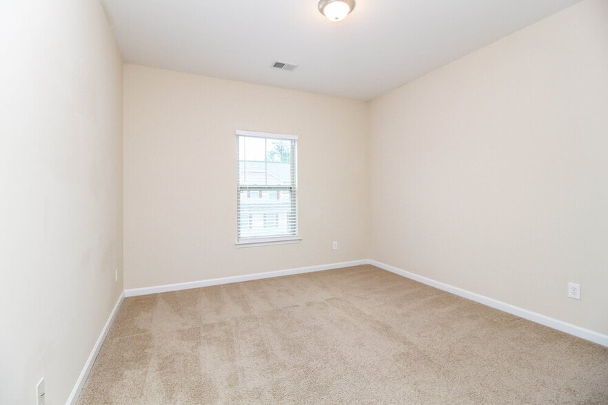 Building Photo - 3732 Humber Ct