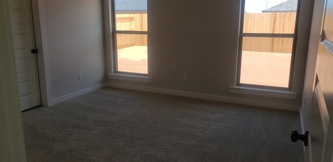 Building Photo - 331 Trailblazer Ln