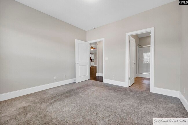 Building Photo - 320 Berlandier Ln