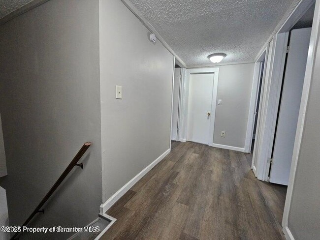 Building Photo - 58 Canaan St