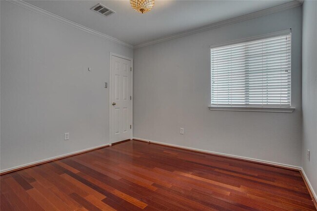 Building Photo - 16612 Brayton Park Dr