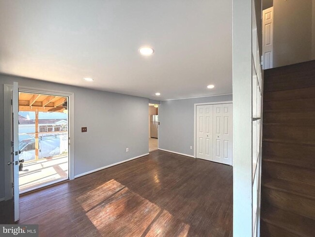 Building Photo - 10640 Ashby Pl