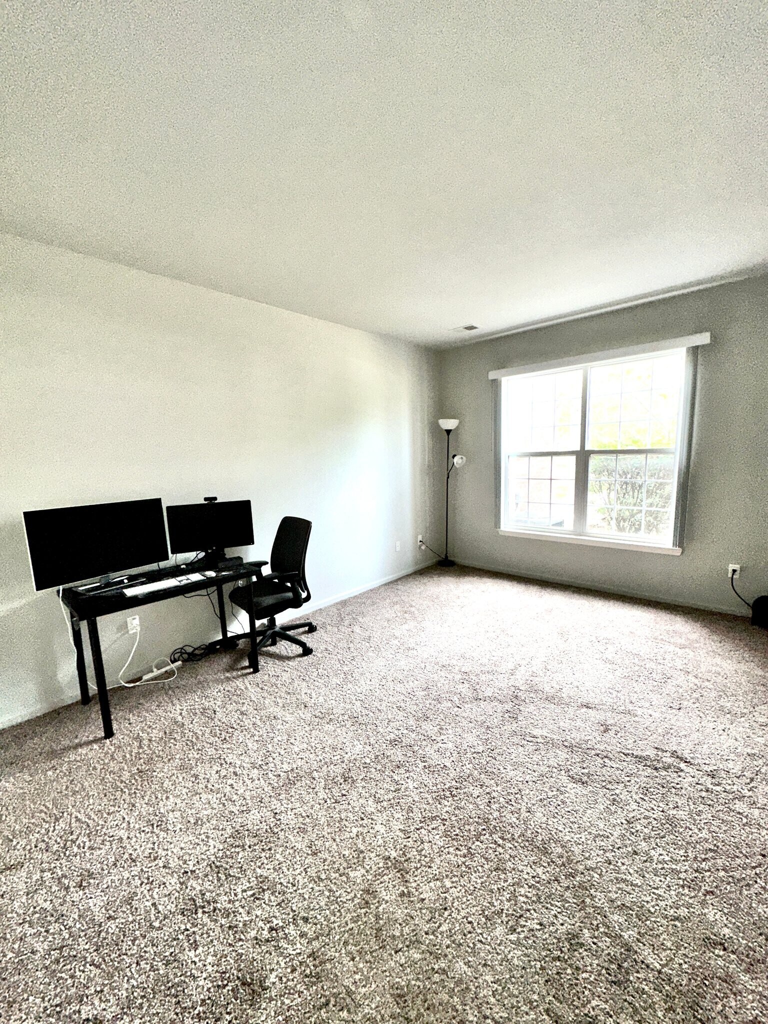 Building Photo - 13140 Canopy Dr