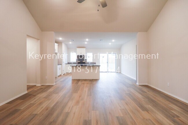 Building Photo - 4 Bed 3 Bath New Construction Simmons Home at Pine Valley Ranch