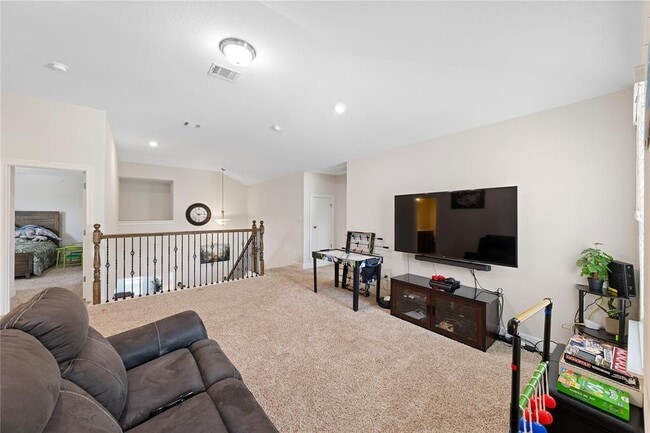 Building Photo - 4421 Casa Robles Dr