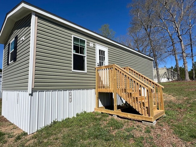 Building Photo - 1 Bedroom 1 Bath 2026 Mobile Home For Rent