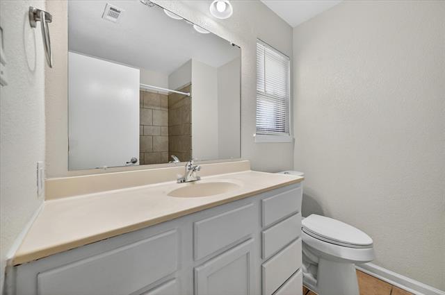 Building Photo - 1419 Woodfern Dr