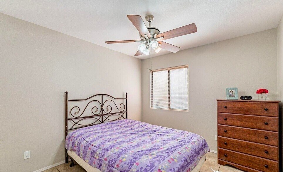 Building Photo - 8527 N Spring Creek Dr