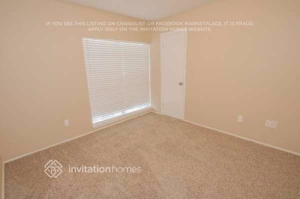 Building Photo - 15823 Blackhawk Blvd
