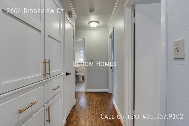 Building Photo - 2604 Ridgeview Ct