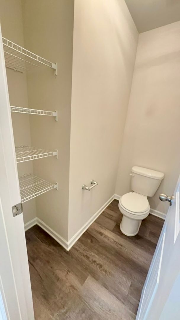Building Photo - 156 Calming Crk Wy