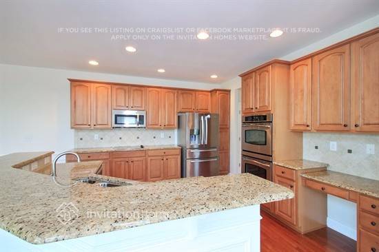 Building Photo - 1000 Woodkirk Ln
