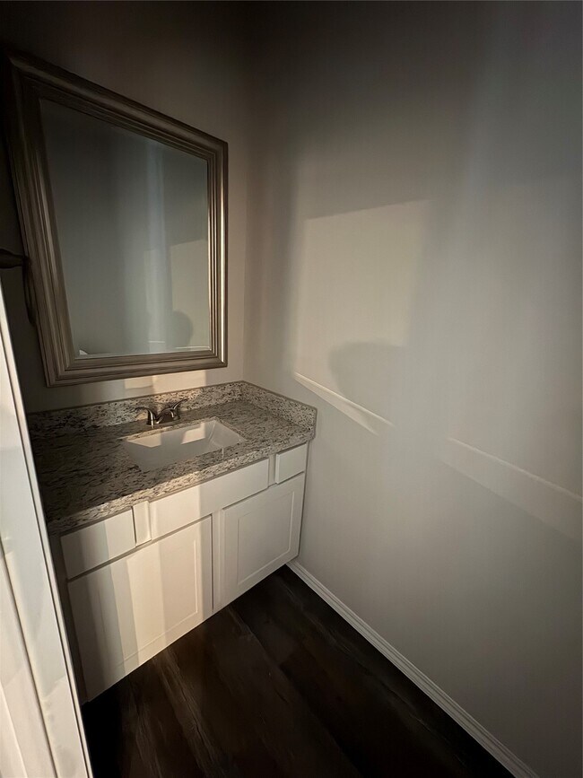 Building Photo - 10196 Barberry St