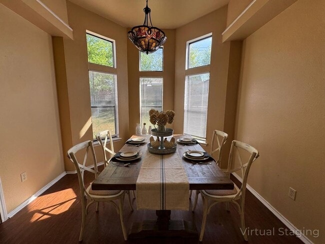 Building Photo - 4806 Greenlee Dr