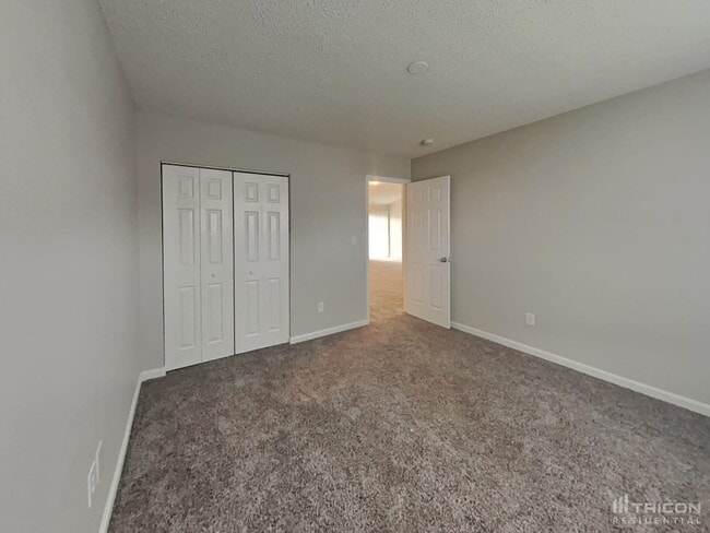 Building Photo - 3207 Rolling Knoll Ln