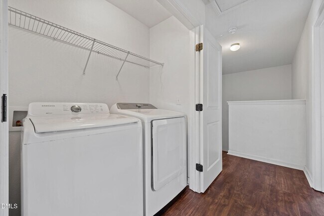 Building Photo - 239 Battery Way