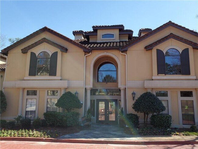 Building Photo - 3777 Peachtree Rd
