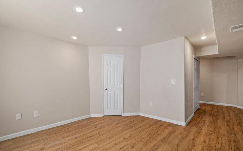 Building Photo - 3909 Gunsmoke Rd