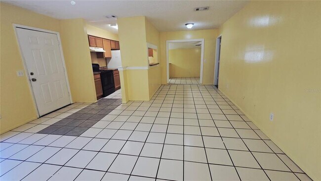 Building Photo - 1715 Bentley Blvd