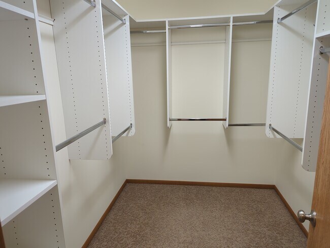 Building Photo - 1301 Jay St