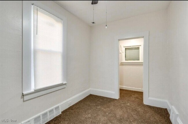 Building Photo - 6701 Gertrude Ave