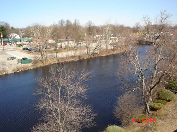 Building Photo - 1459 VFW Parkway