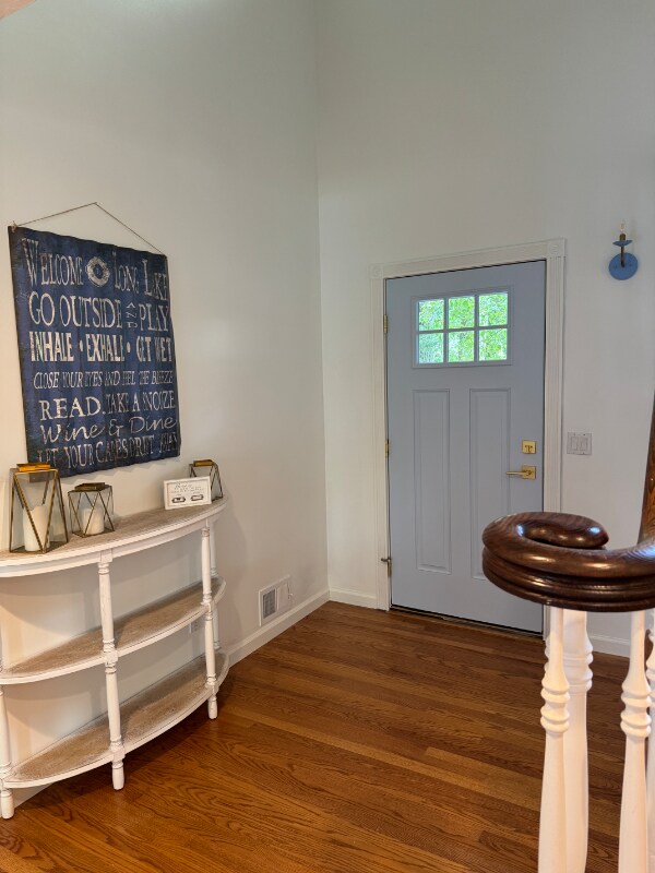 Building Photo - 7878 Outer Dr S